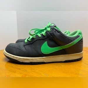Nike Dunk Low 'Anthracite Poison Green'